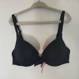 Victorias Secret Pink Wear Everywhere Push Up